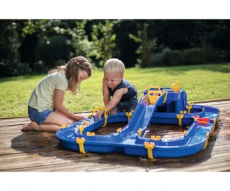 Big - Waterplay - Niagara