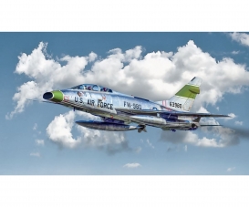 1:72 F-100F Super Sabre 1:72 F-100F Super Sabre