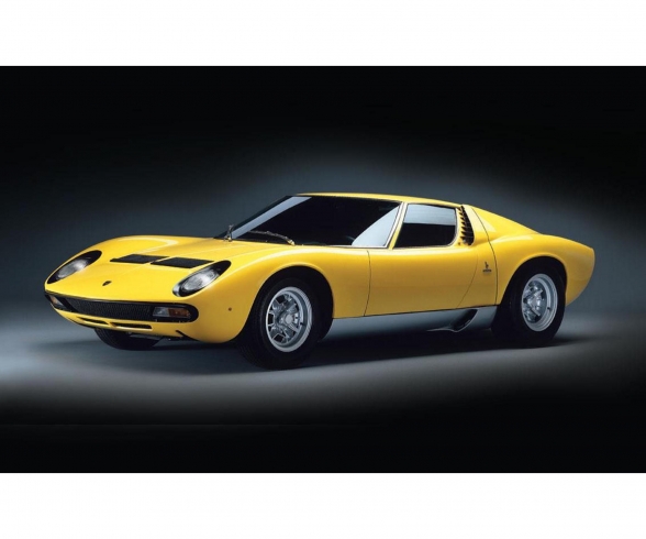 1:24 Lamborghini Miura 1:24 Lamborghini Miura