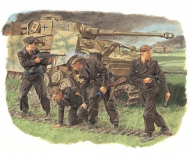 1:35 Survivors, Panzer Crew (Kursk 1943)