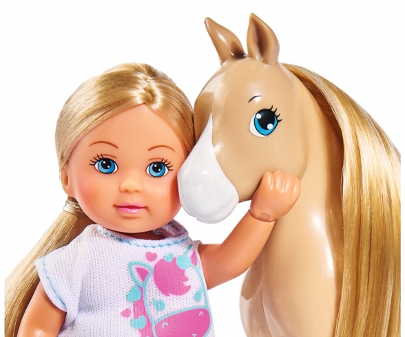 Evi LOVE Holiday Horse Evi LOVE Holiday Horse