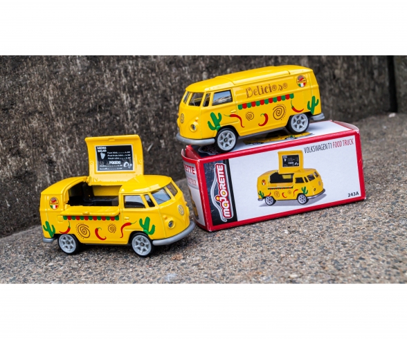 VW T1 Mexcian Foodtruck + Collectors box VW T1 Mexcian Foodtruck + Collectors box