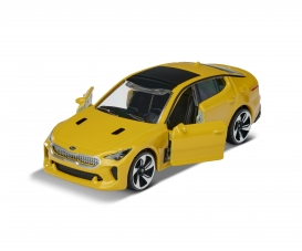 Majorette 212084009Q26 Racing Nissan Cefiro Jouet Voiture /à Roues Libres avec Parties /à Ouvrir Carte /à Collectionner 1//64 7,5 cm Noir//Rouge pour Enfants /à partir de 3 Ans