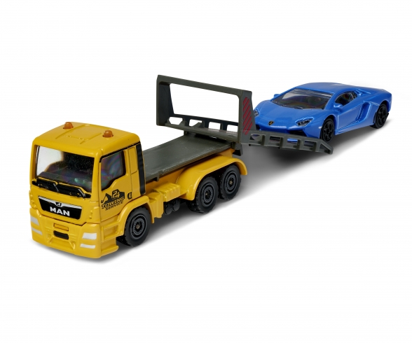 MAN Tow Truck with Lamborghini Aventador MAN Tow Truck with Lamborghini Aventador