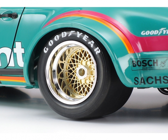1/12 Porsche 934 Vaillant 1/12 Porsche 934 Vaillant
