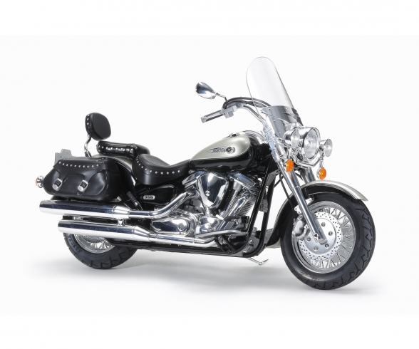 1:12 Yamaha XV1600 RoadStar Custom 1:12 Yamaha XV1600 RoadStar Custom