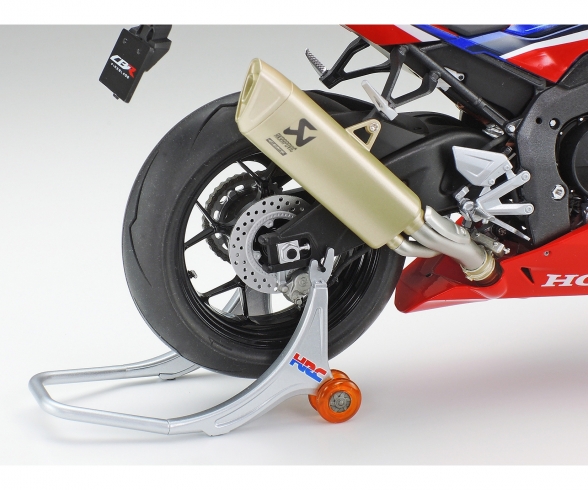 1:12 Honda CBR 1000-RR-R Fireblade SP 1:12 Honda CBR 1000-RR-R Fireblade SP