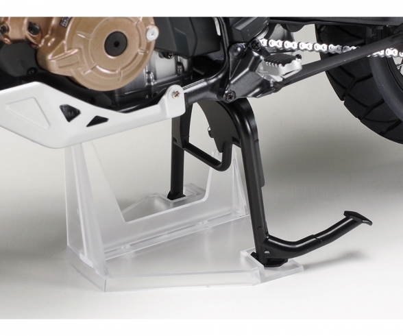 1:6 HONDA CRF 1000L Africa Twin Enduro 1:6 HONDA CRF 1000L Africa Twin Enduro