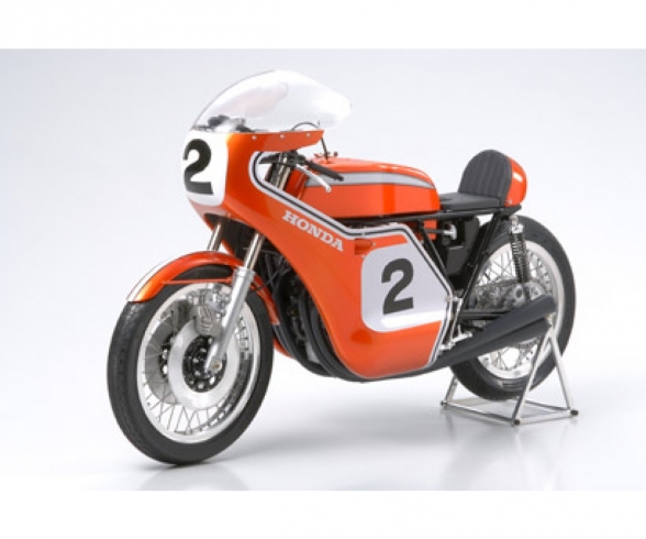 1:6 Honda CB 750 Racing Masterwork 1:6 Honda CB 750 Racing Masterwork