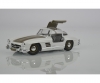 1:24 Mercedes Benz SL300 Gullwing 1:24 Mercedes Benz SL300 Gullwing