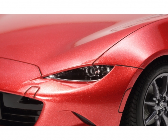 1/24 Mazda MX-5 1/24 Mazda MX-5