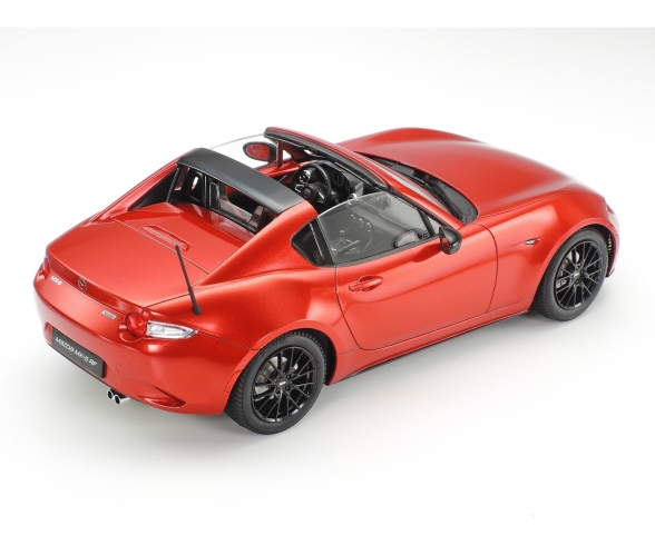 1/24 Mazda MX-5 RF 1/24 Mazda MX-5 RF