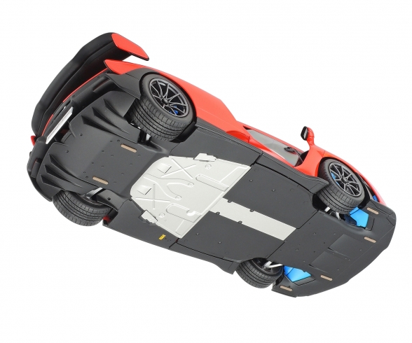 1:24 McLaren Senna 1:24 McLaren Senna