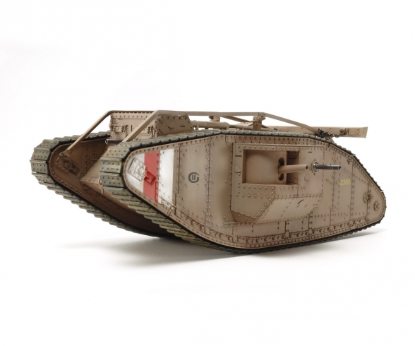 1:35 WWI Brit. Tank Mk. IV Male (mot.) 1:35 WWI Brit. Tank Mk. IV Male (mot.)