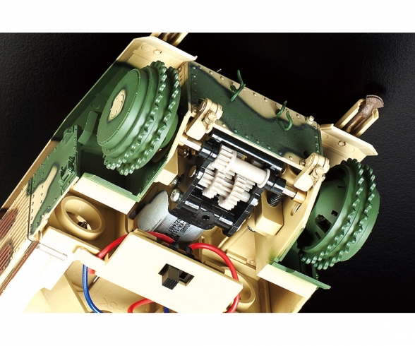 1:35 WWII Fren. Tank B1 bis (motor.) 1:35 WWII Fren. Tank B1 bis (motor.)