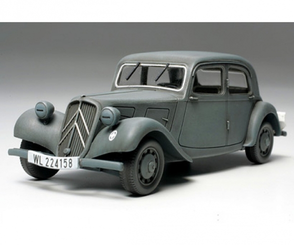 1:48 WWII Citroen CV11 Staff Car 1:48 WWII Citroen CV11 Staff Car