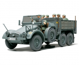 1:48 WWII Ger.Truck Krupp Protze w/8Fig. 1:48 WWII Ger.Truck Krupp Protze w/8Fig.