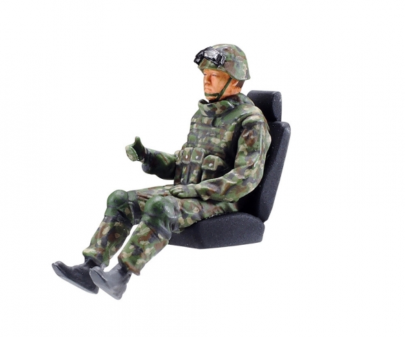 1:48 JGSDF Light Armored Vehicle 1:48 JGSDF Light Armored Vehicle