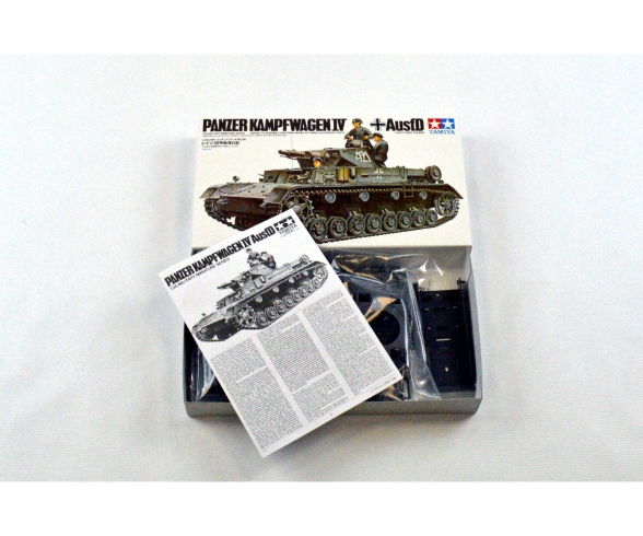 1:35 Dt. PzKpfw. IV Ausf. D (3) 1:35 Dt. PzKpfw. IV Ausf. D (3)