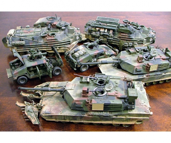 1:35 US KPz M1A2 Abrams Iraqi Freedom(2) 1:35 US KPz M1A2 Abrams Iraqi Freedom(2)