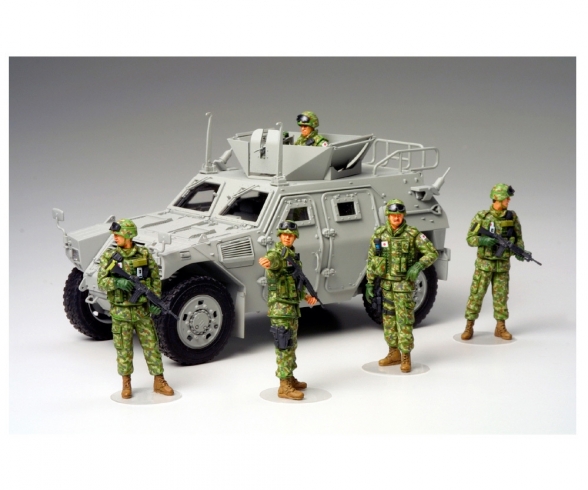 1:35 JGSDF Fig.-Set Human.Assist.Team(5) 1:35 JGSDF Fig.-Set Human.Assist.Team(5)