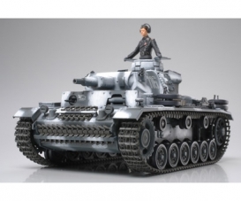 1:35 WWII Dt. Pzkmpfw. III Ausf. N (1) 1:35 WWII Dt. Pzkmpfw. III Ausf. N (1)