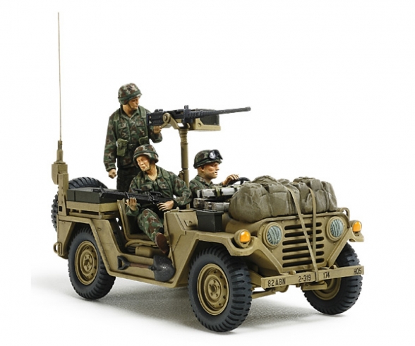 1:35 US M151A2 Transporter Grenada 1983 1:35 US M151A2 Transporter Grenada 1983