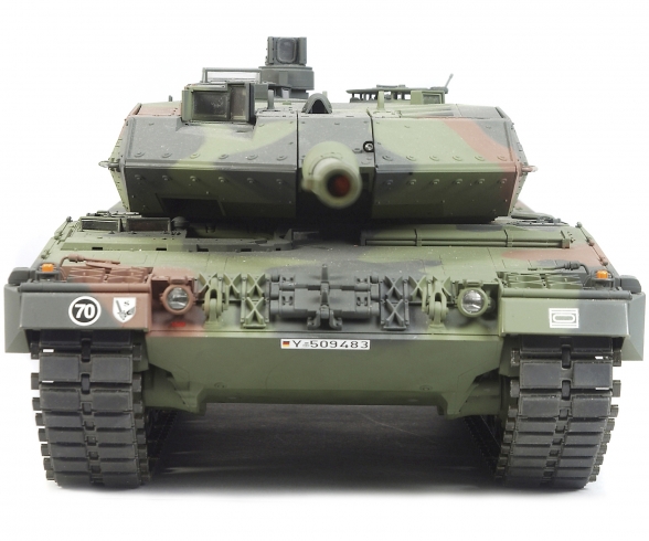 1:16 RC Panzer Leopard 2A6 Full Option 1:16 RC Panzer Leopard 2A6 Full Option