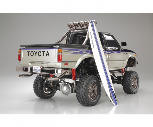1:10 RC Toyota HiLuxHighLift 4x4 3-Speed 1:10 RC Toyota HiLuxHighLift 4x4 3-Speed
