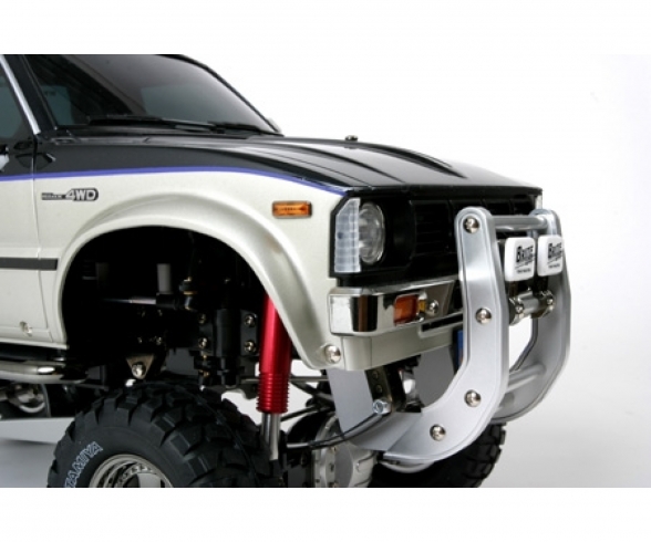 1:10 RC Toyota HiLuxHighLift 4x4 3-Speed 1:10 RC Toyota HiLuxHighLift 4x4 3-Speed