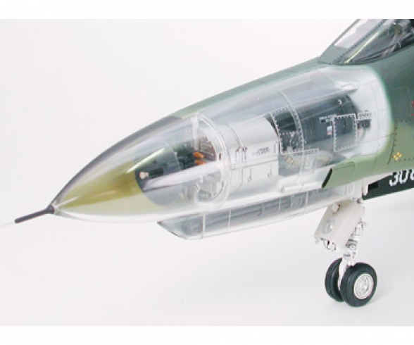 1:32 F-4E PHANTOM II EARLY PROD. 1:32 F-4E PHANTOM II EARLY PROD.