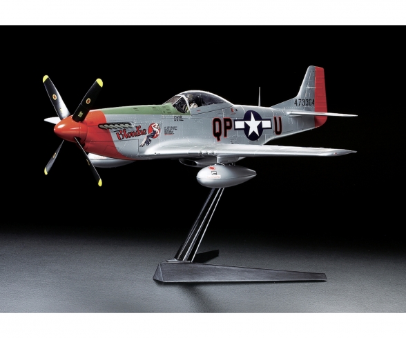 1:32 WWII North American P-51D Mustang 1:32 WWII North American P-51D Mustang