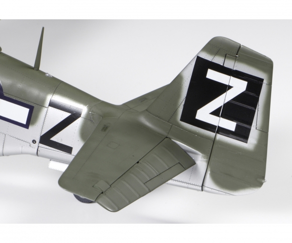 1:32 WWII North American P-51D Mustang 1:32 WWII North American P-51D Mustang