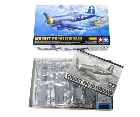 1/32 F4U-1D Corsair 1/32 F4U-1D Corsair