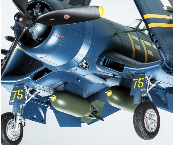 1/32 F4U-1D Corsair 1/32 F4U-1D Corsair