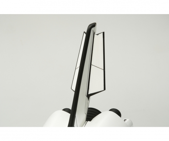 1:100 Space Shuttle Atlantis 1:100 Space Shuttle Atlantis
