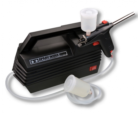 Tamiya Spray-Work Basic mit Kompressor Tamiya Spray-Work Basic mit Kompressor