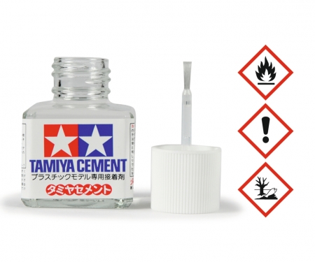 Tamiya Cement w/Brush 40ml Tamiya Cement w/Brush 40ml