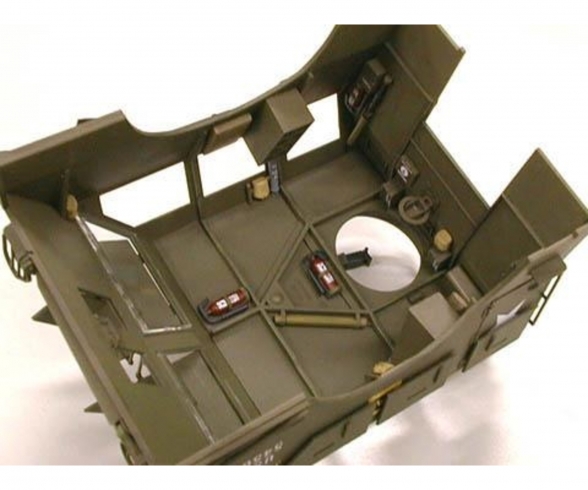 1:35 US 40to Transp. Dragon Wagon (4) 1:35 US 40to Transp. Dragon Wagon (4)