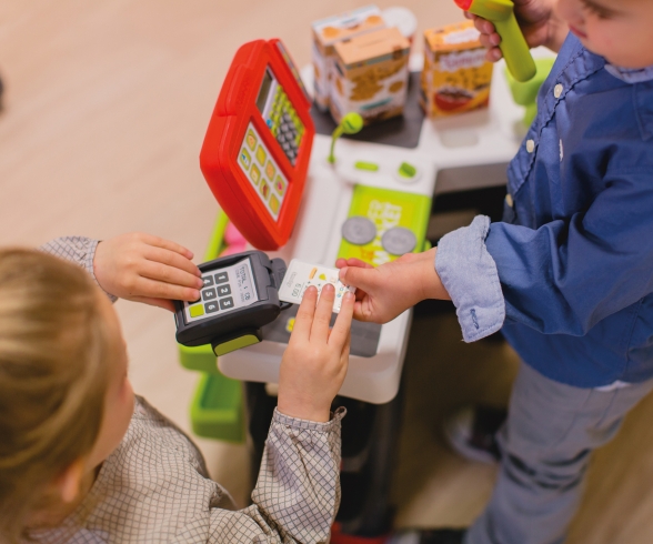 SUPER MARKET SUPER MARKET