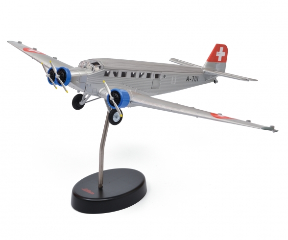 Junkers Ju 52/3m, silver 1:72 Junkers Ju 52/3m, silver 1:72