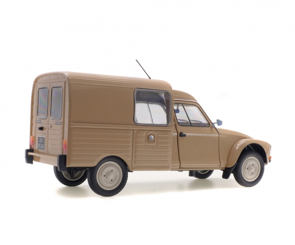 1:18 Citroën Acadiane, beige, 1984 1:18 Citroën Acadiane, beige, 1984