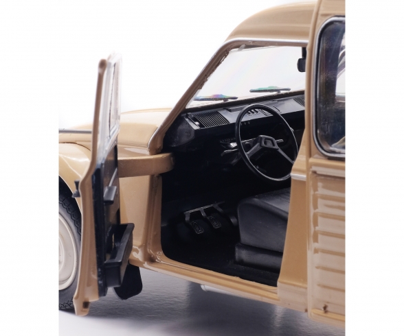 1:18 Citroën Acadiane, beige, 1984 1:18 Citroën Acadiane, beige, 1984
