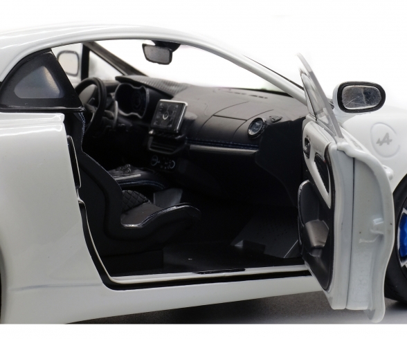 1:18 Alpine A110 Prime Edition, white, 2017 1:18 Alpine A110 Prime Edition, white, 2017