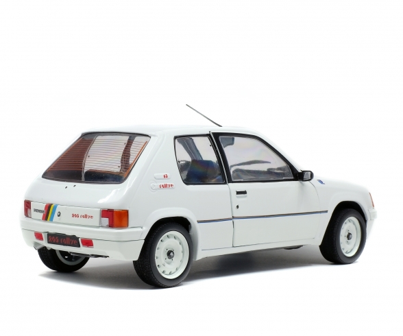 1:18 Peugeot 205 Rallye 1988 1:18 Peugeot 205 Rallye 1988