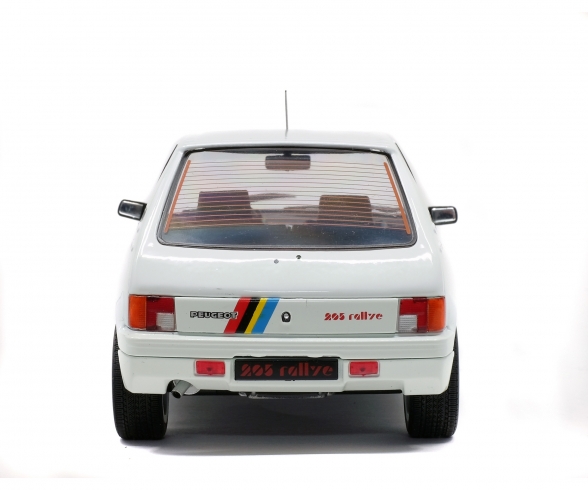 1:18 Peugeot 205 Rallye 1988 1:18 Peugeot 205 Rallye 1988