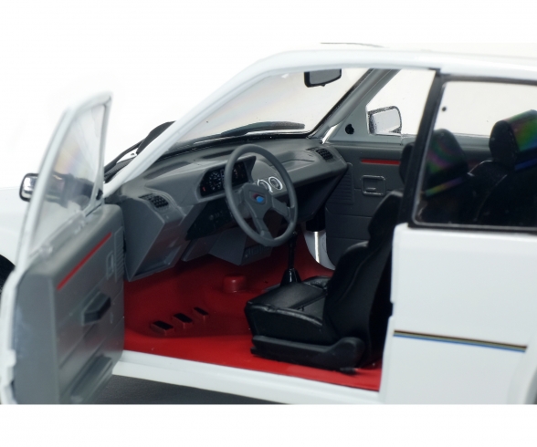 1:18 Peugeot 205 Rallye 1988 1:18 Peugeot 205 Rallye 1988