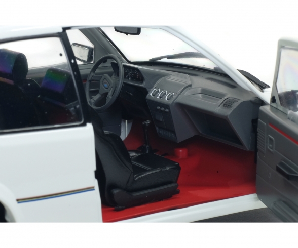 1:18 Peugeot 205 Rallye 1988 1:18 Peugeot 205 Rallye 1988