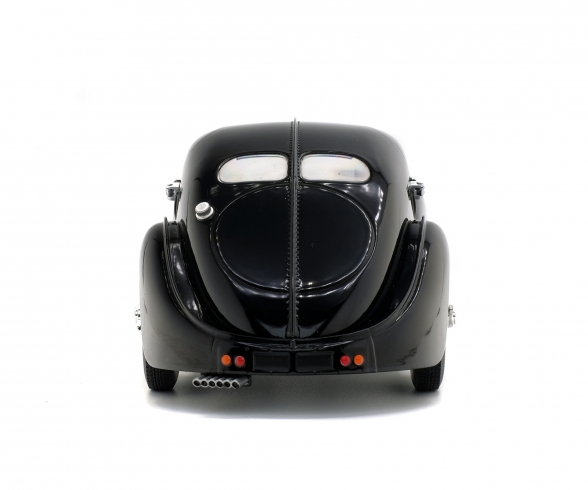 1:18 Bugatti Atlantic SC, schwarz 1:18 Bugatti Atlantic SC, schwarz