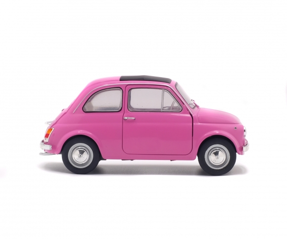 1:18 Fiat 500 L, pink, 1969 1:18 Fiat 500 L, pink, 1969